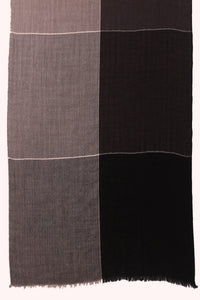 Shadow Blocks Herringbone Wool Scarf - Black Grey | SVEŽElife