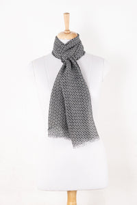 SVEZE Hexagon Wheel Print Linen Cotton Scarf - Black - Regular Drape