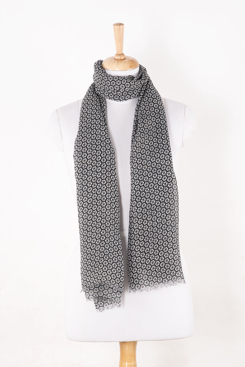 SVEZE Hexagon Wheel Print Linen Cotton Scarf - Black - Alternate Drape