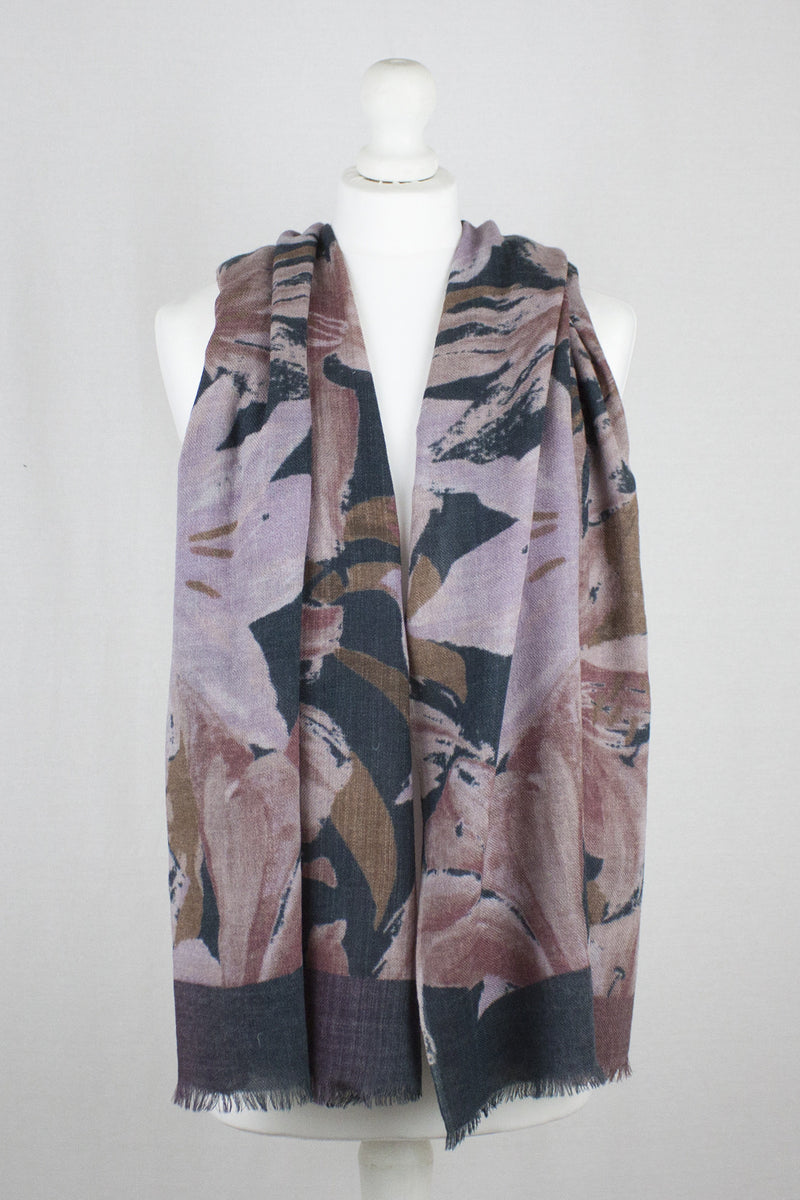 Flower Show Merino Wool Scarf - Navy Pink